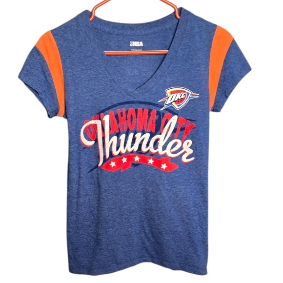 NBA Oklahoma City Thunder T-Shirt V-Neck Orange Stripe Womens Size‎ S - Picture 1 of 7